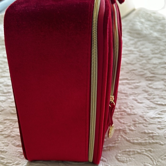 🎉🎊HOST PICK!!🎈😍⭐️ NWT Estée Lauder Makeup Case - Picture 6 of 10